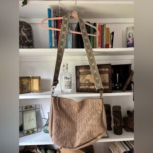 JOY SUSAN Kali Woven Slouchy Hobo Handbag Beige Tribal Crossbody Strap